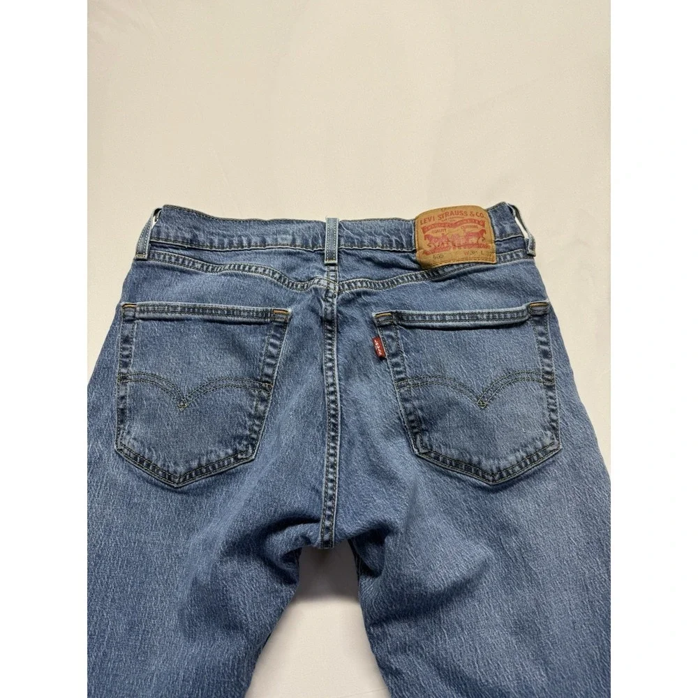 Levi's‎ 505 Jeans 30x32 medium wash Blue Zip Fly Denim Fading Casual